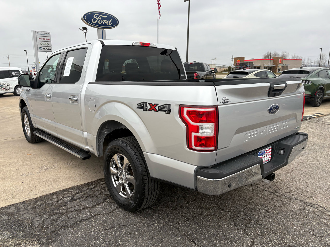 Used 2018 Ford F150 XLT w/ Equipment Group 302A Luxury image 5