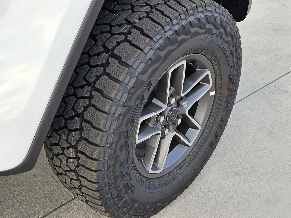 New 2026 Jeep Gladiator Mojave AWD/4WD image 7