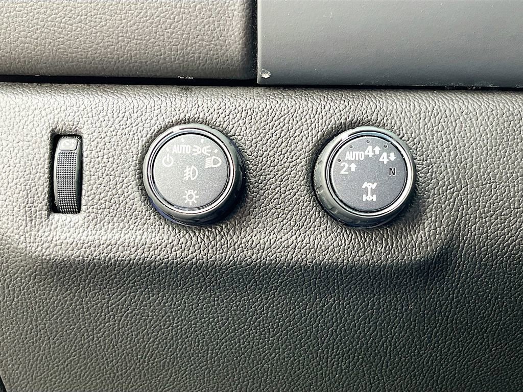 Used 2022 GMC Canyon Elevation w/ Trailering Package AWD/4WD image 10