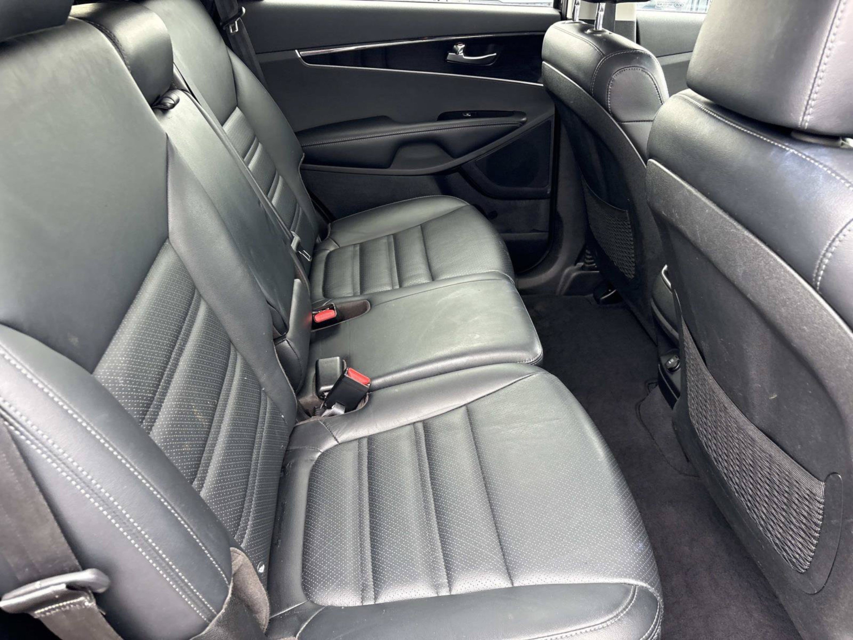 Used 2019 Kia Sorento EX AWD/4WD image 16