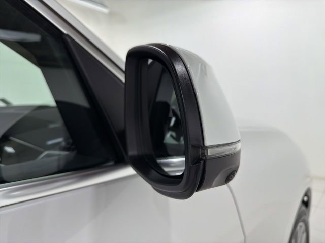 Used 2026 BMW X7 xDrive40i image 30