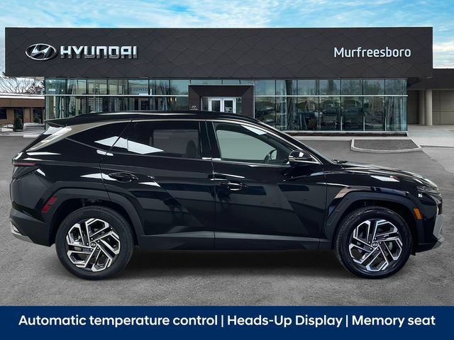 Certified 2025 Hyundai Tucson Limited AWD/4WD image 4