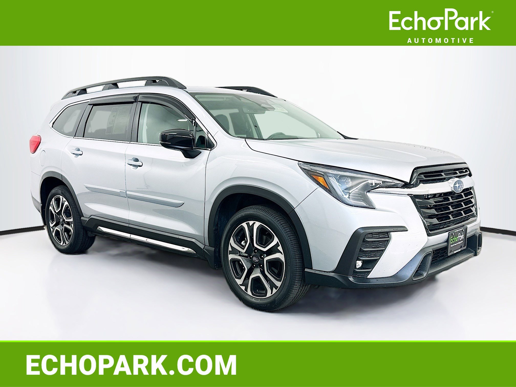 Used 2024 Subaru Ascent Limited image 1