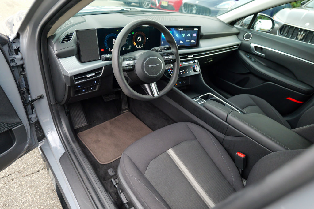 Used 2024 Hyundai Sonata SEL FWD image 18