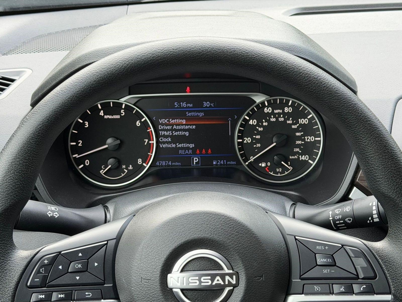 Used 2024 Nissan Altima 2.5 SV AWD/4WD image 18