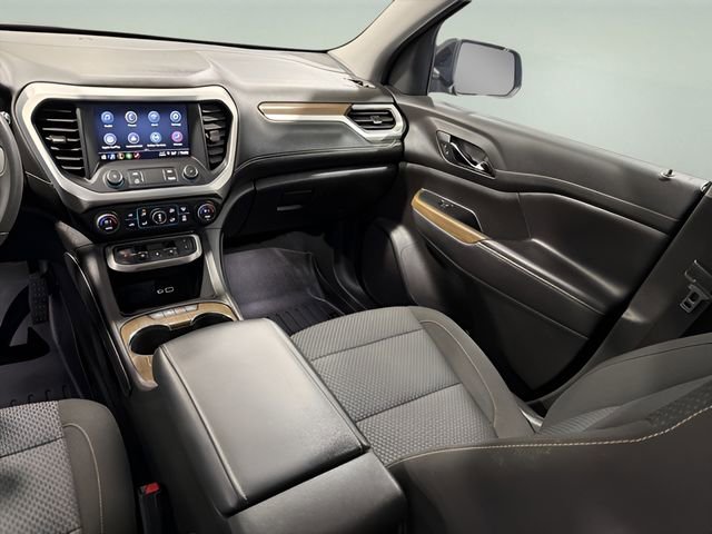 Used 2023 GMC Acadia SLE w/ Driver Convenience Package image 26