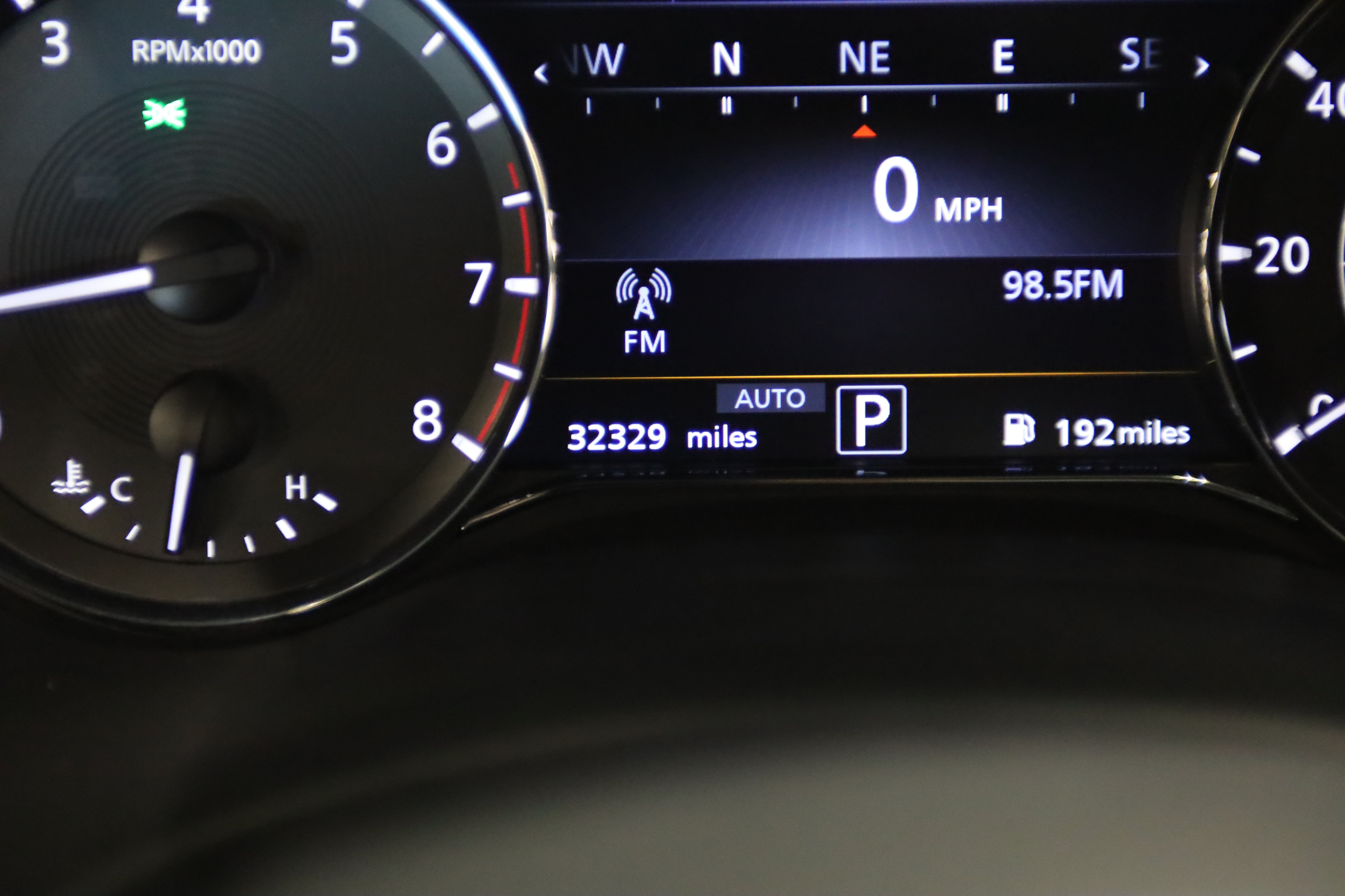 Used 2024 INFINITI QX80 Sensory w/ Cargo Package AWD/4WD image 23