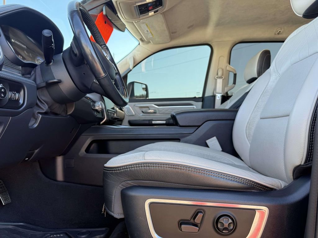 Used 2022 RAM 1500 Limited image 24
