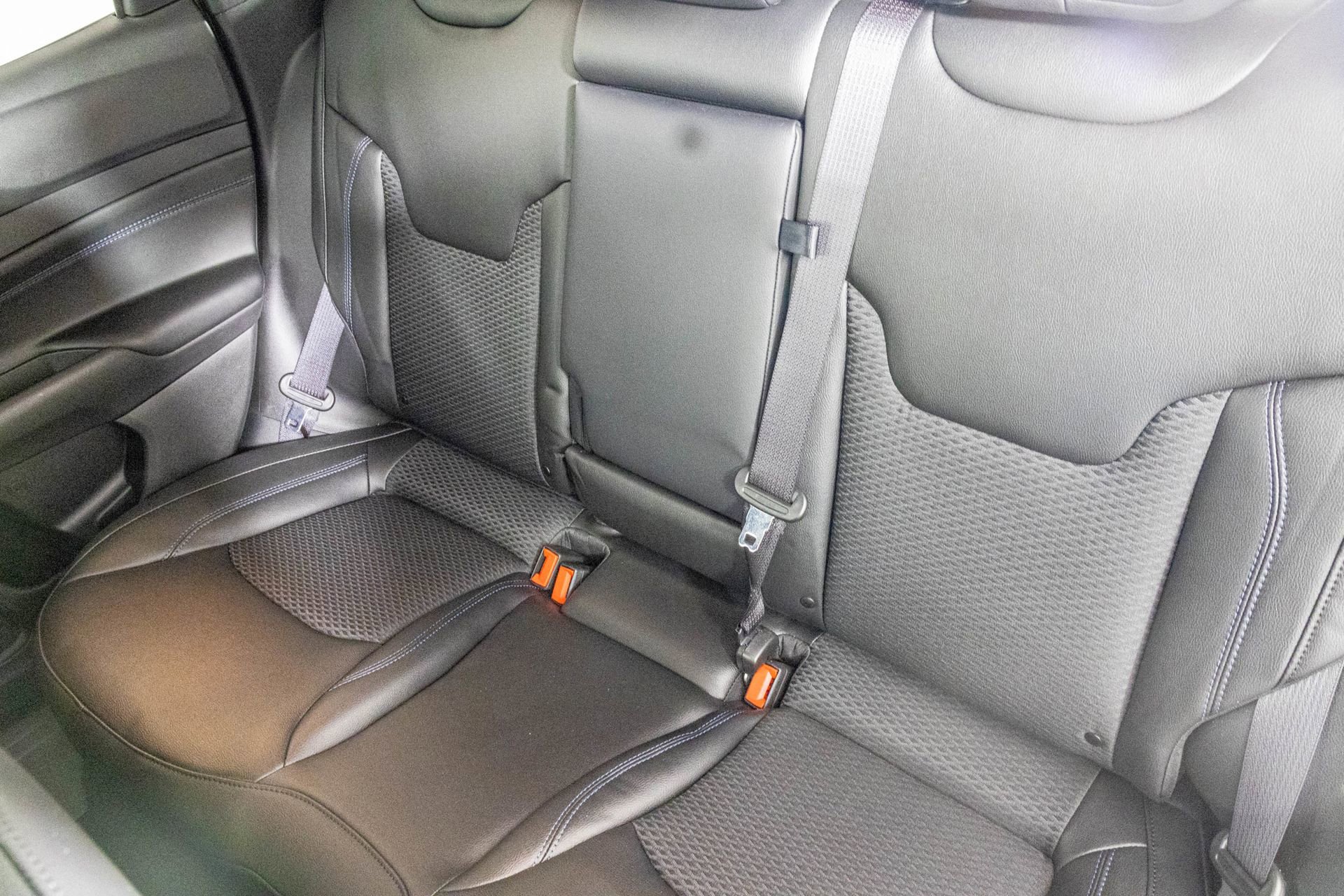 Used 2025 Jeep Compass Latitude w/ Altitude Special Edition image 30