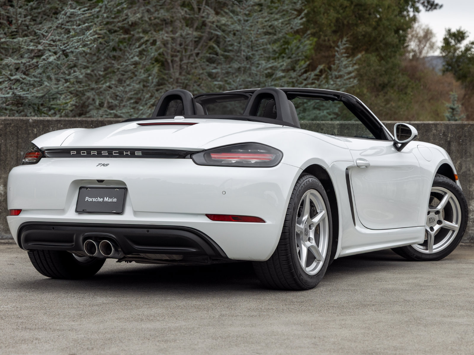 Certified 2017 Porsche 718 Boxster RWD image 11