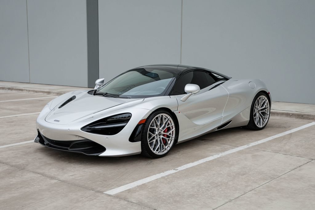 Used 2020 McLaren 720S Performance RWD image 25