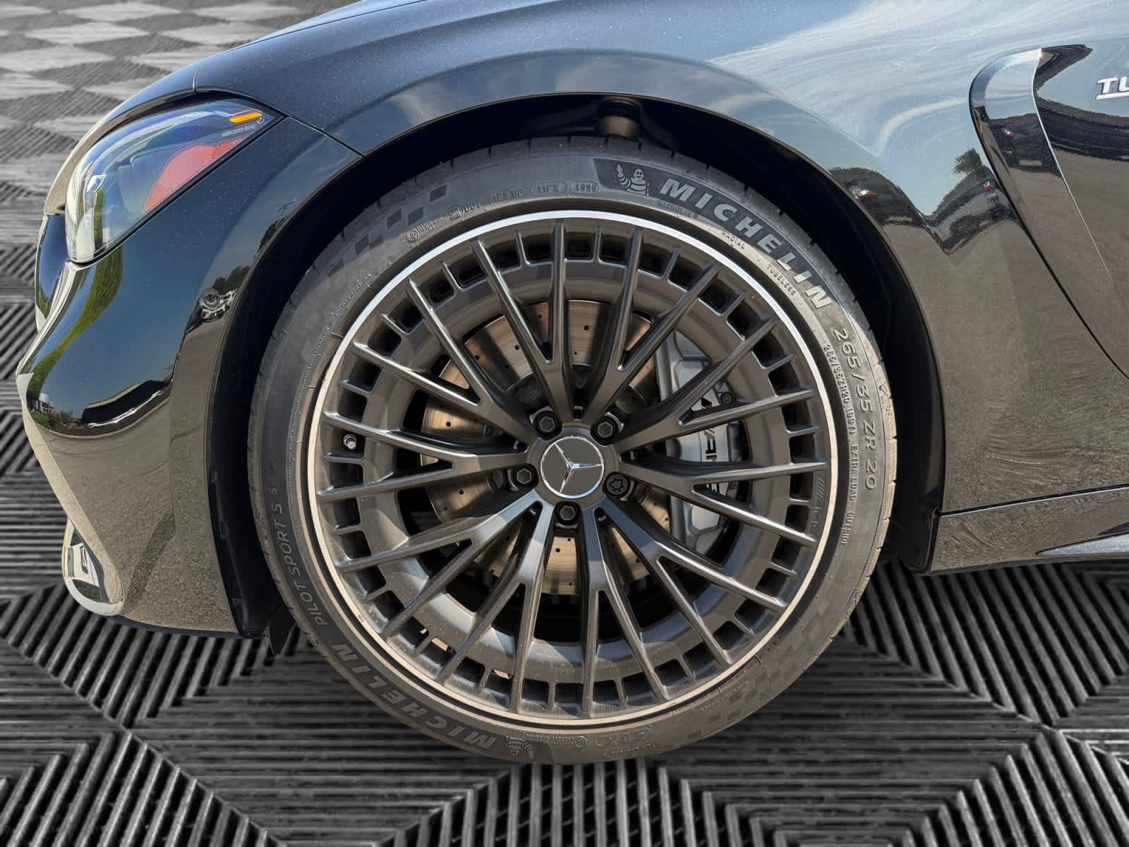 Certified 2026 Mercedes-Benz CLE 53 AMG 4MATIC Coupe image 9