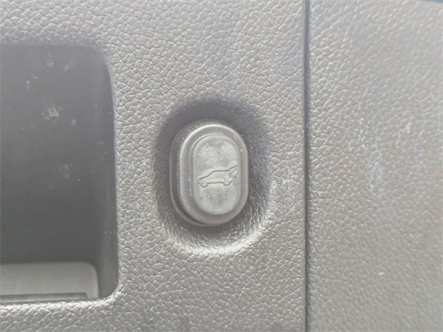 Used 2019 GMC Yukon XL Denali w/ Denali Ultimate Package image 14