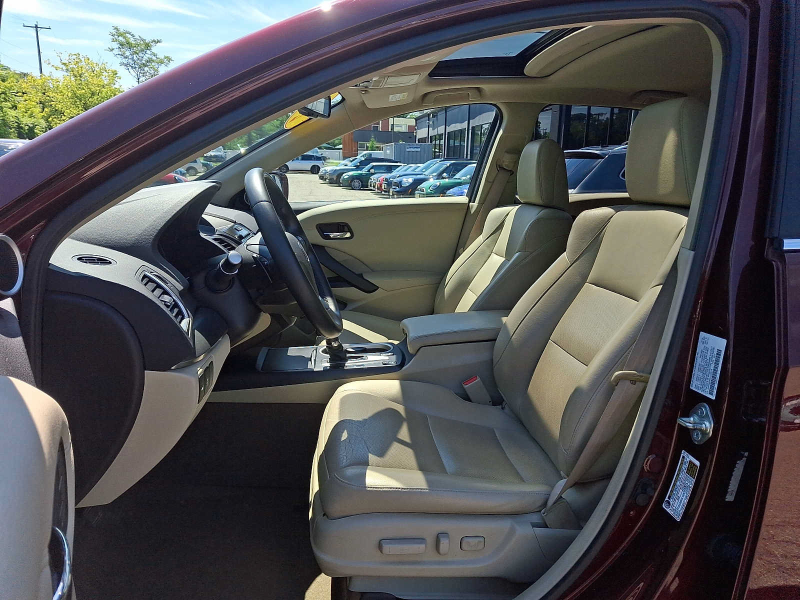 Used 2017 Acura RDX w/ Technology Package AWD/4WD image 14
