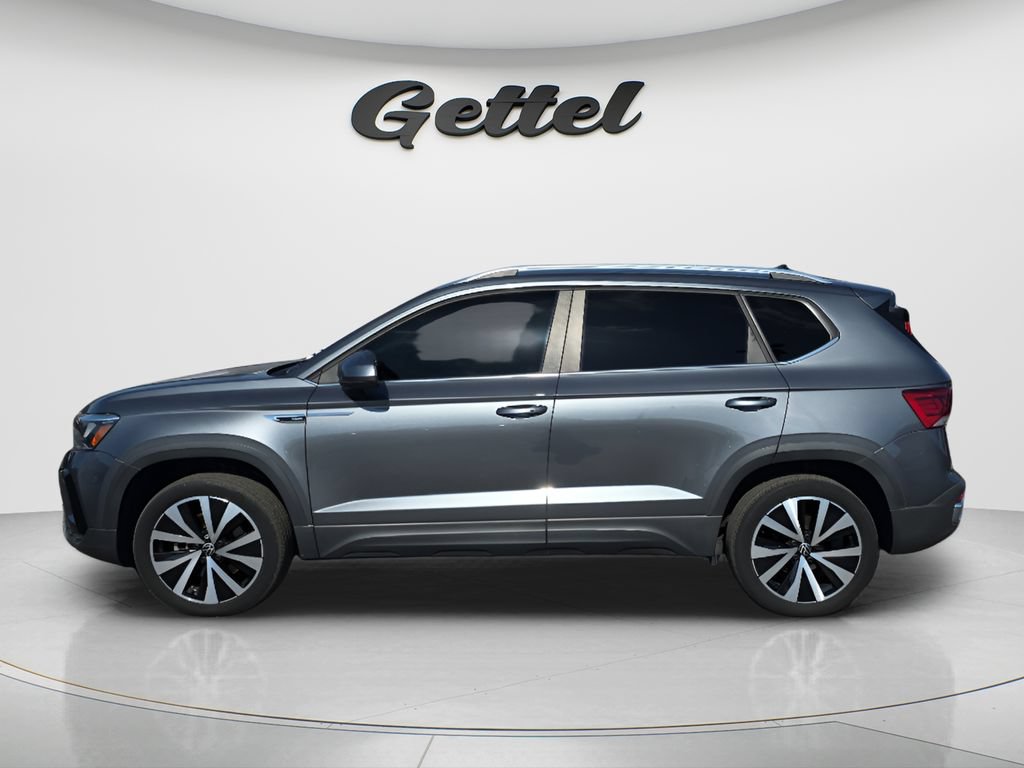 Used 2023 Volkswagen Taos SE FWD image 8