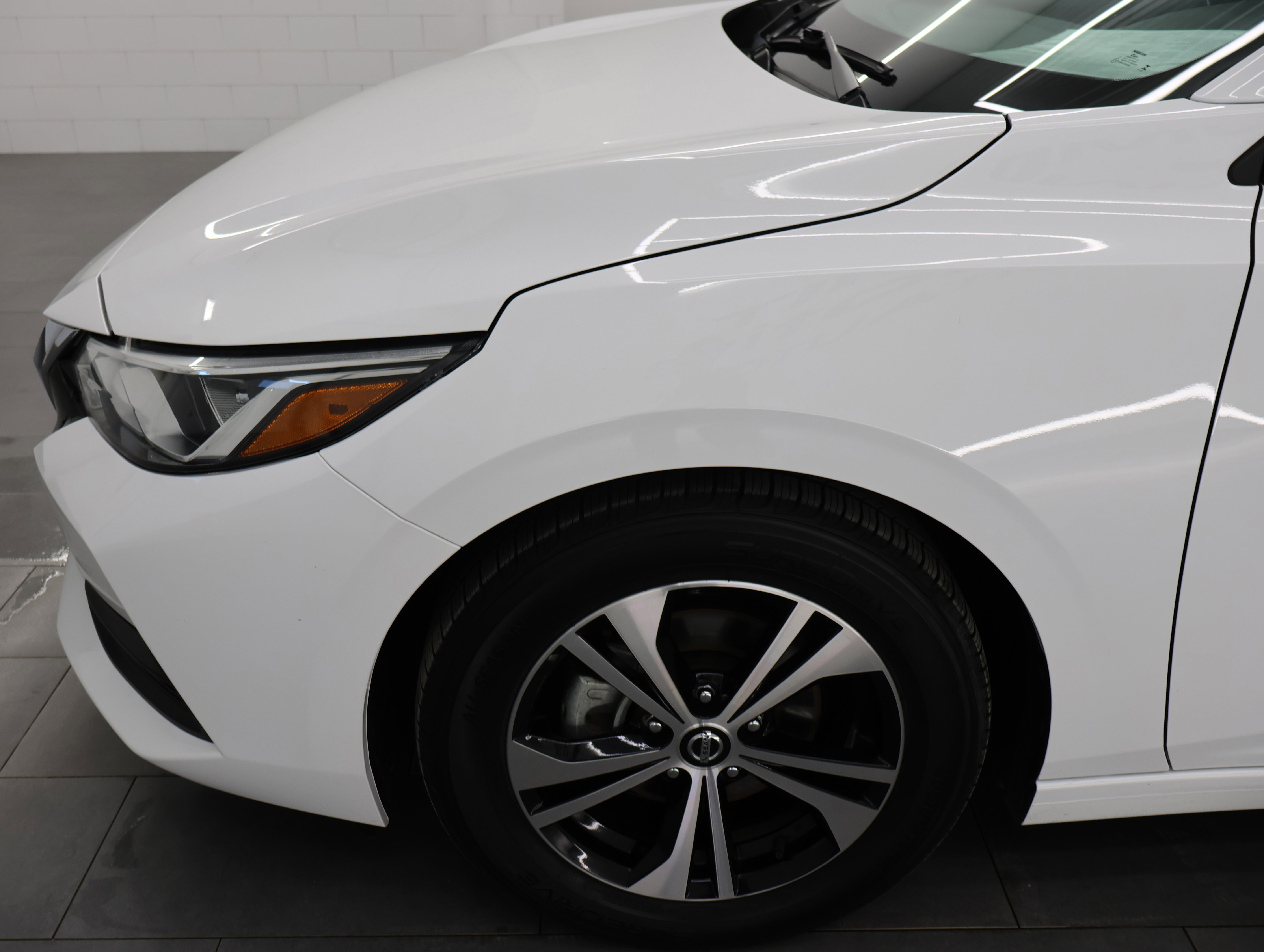 Used 2023 Nissan Sentra SV image 32