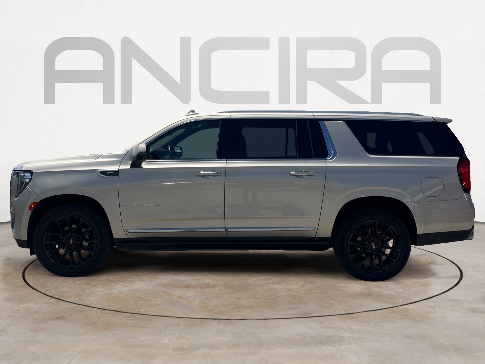 Used 2022 GMC Yukon XL Denali AWD/4WD image 7
