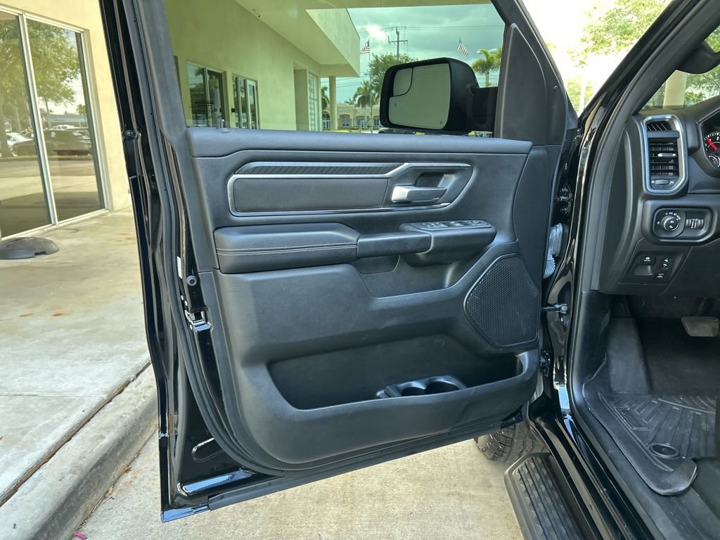 Used 2025 RAM 1500 Big Horn RWD image 42