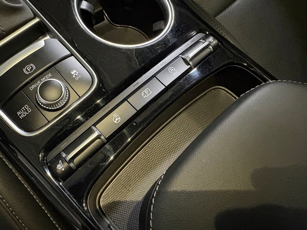 Used 2023 Kia Stinger GT-Line w/ Sun & Sound Package image 14