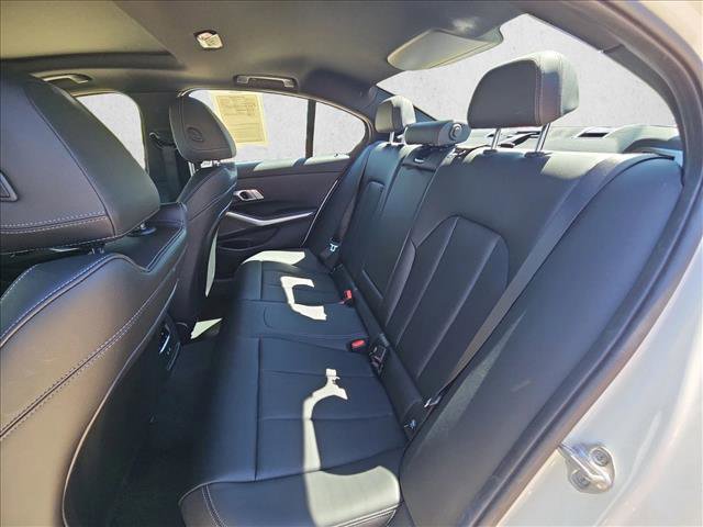 Used 2026 BMW 330i Sedan w/ Premium Package image 18