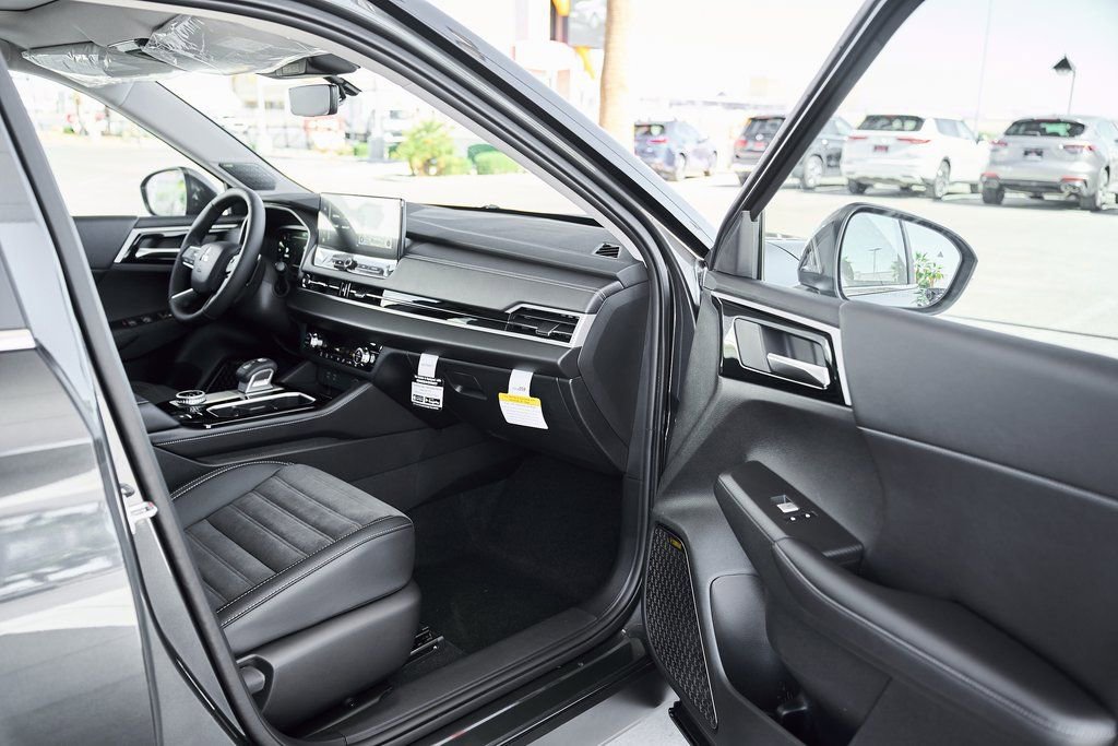 New 2026 Mitsubishi Outlander SE FWD image 13