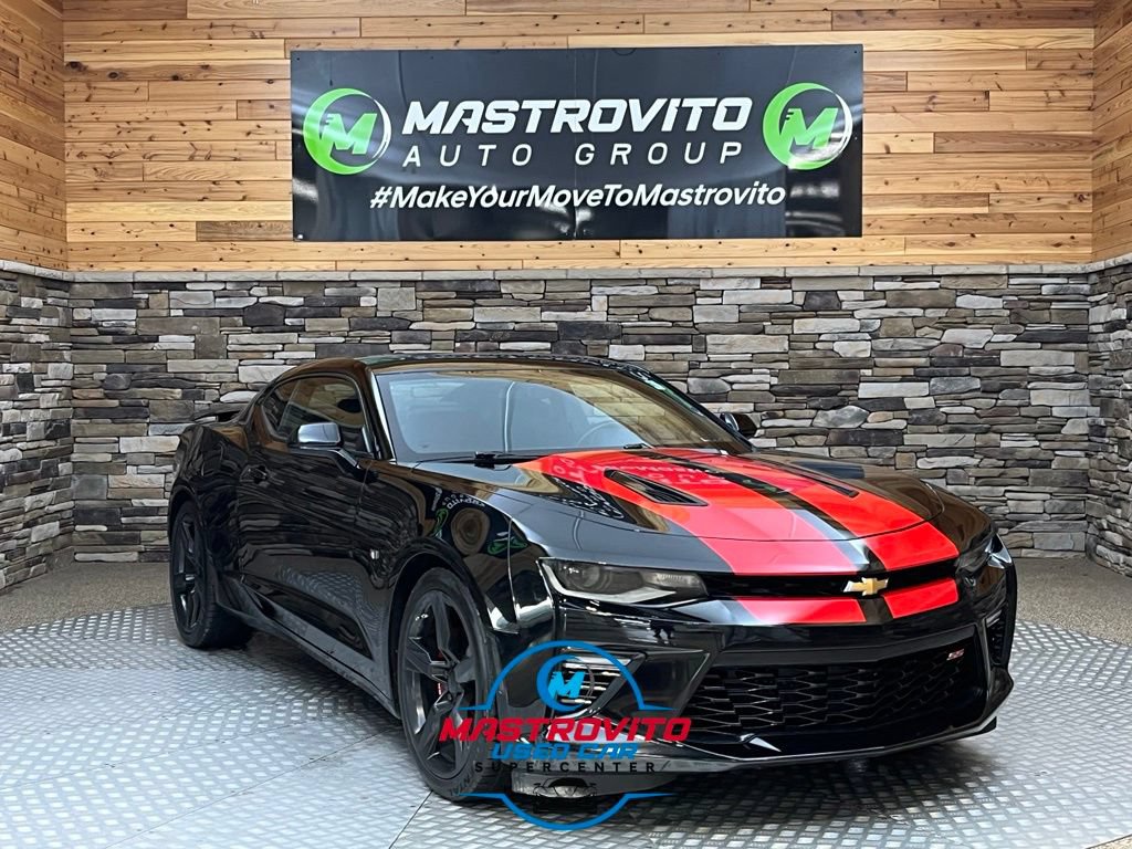 Used 2016 Chevrolet Camaro SS RWD image 1