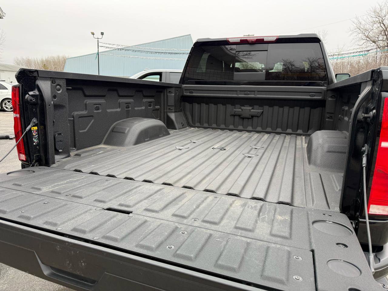 Used 2025 Chevrolet Silverado 2500 LT w/ Trail Boss Package image 5
