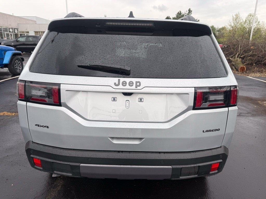 New 2026 Jeep Cherokee Laredo AWD/4WD image 5