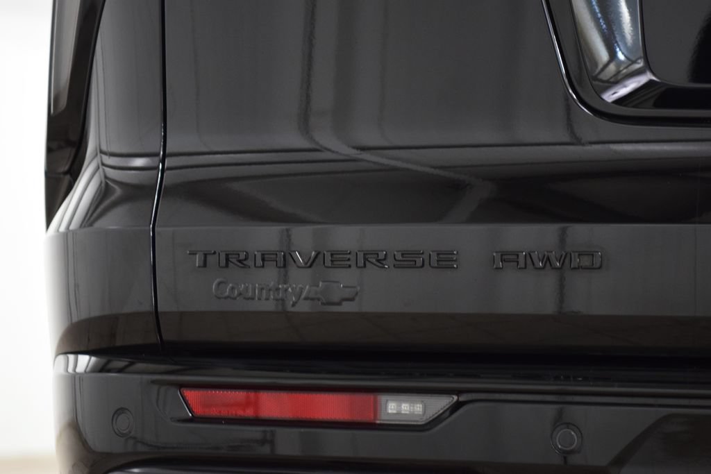 Used 2024 Chevrolet Traverse RS w/ LPO, Floor Liner Package AWD/4WD image 23
