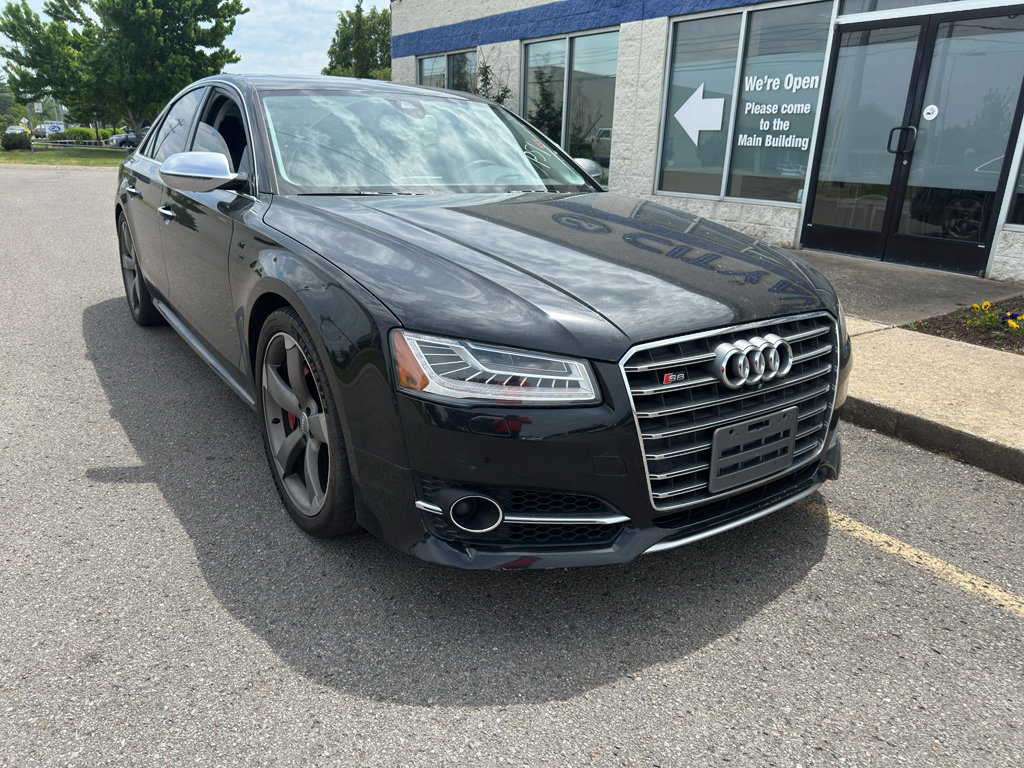 Used 2015 Audi S8 w/ S8 Driver Assistance Package AWD/4WD image 3