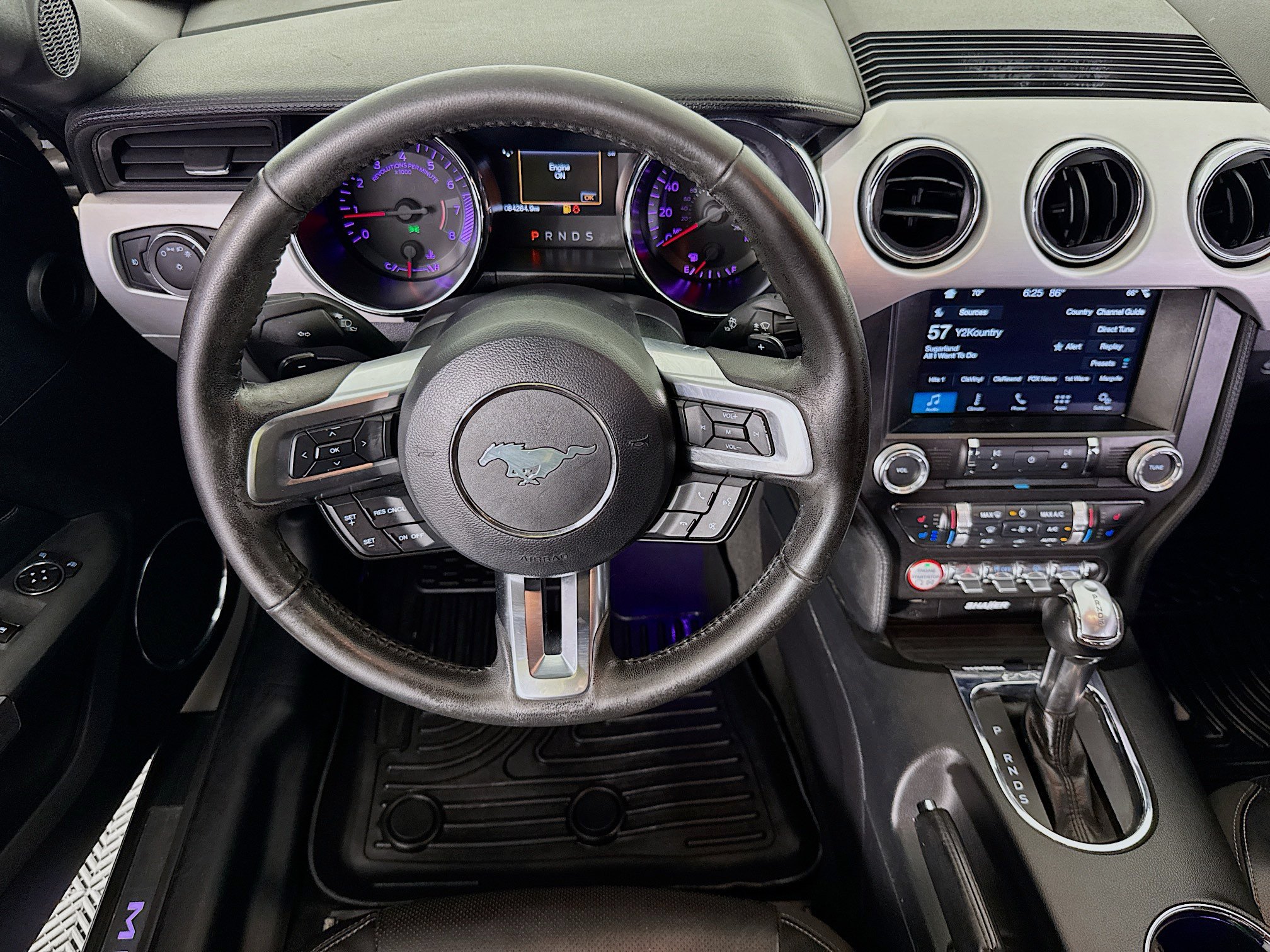 Used 2017 Ford Mustang Premium RWD image 15