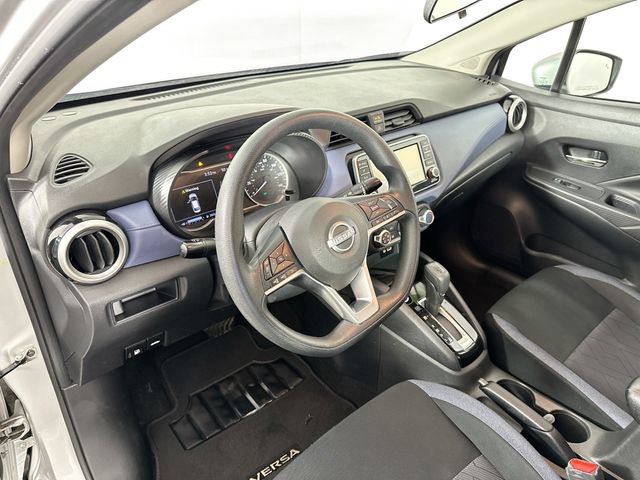 Used 2023 Nissan Versa SV FWD image 17