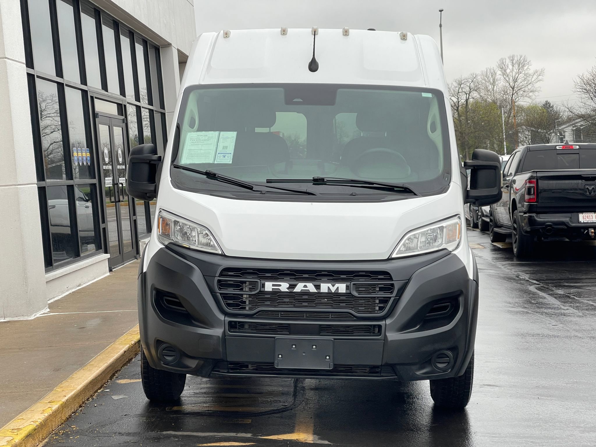 Used 2023 RAM ProMaster 2500 FWD image 8