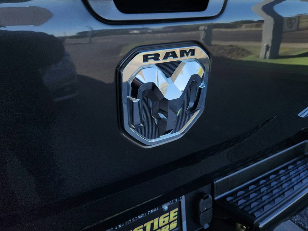 Used 2019 RAM 1500 Big Horn AWD/4WD image 32