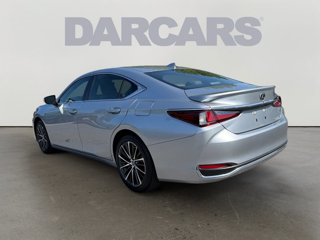 Certified 2025 Lexus ES 300h w/ Premium Package FWD image 4