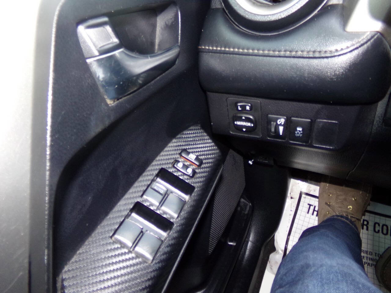 Used 2015 Toyota RAV4 XLE w/ Outdoor Package AWD/4WD image 56