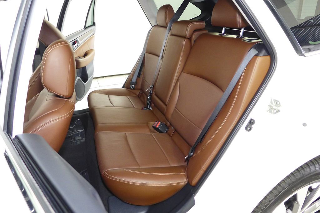 Used 2019 Subaru Outback 3.6R Touring w/ Popular Package #3A AWD/4WD image 21