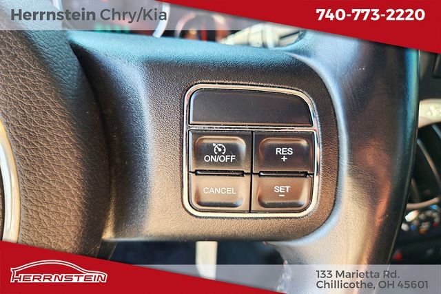 Used 2017 Jeep Wrangler Unlimited Rubicon w/ Cold Weather Group AWD/4WD image 17