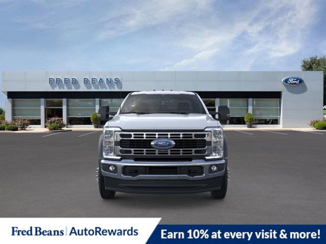 New 2025 Ford F550 4x4 Regular Cab Super Duty w/ XL Chrome Package image 7