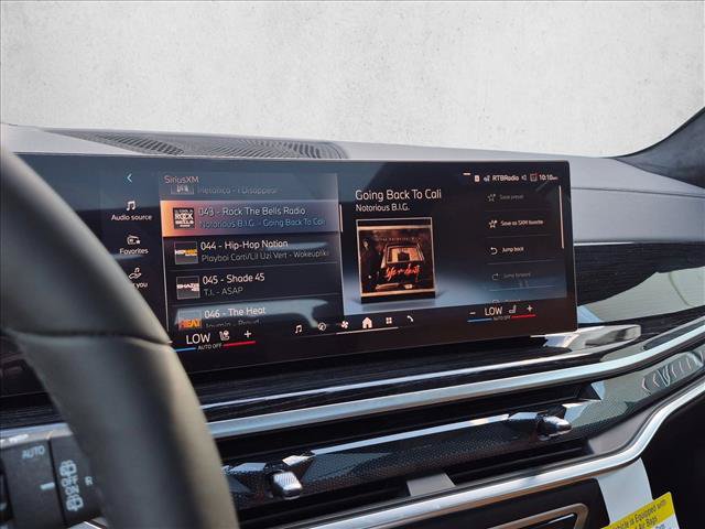 New 2027 BMW X7 xDrive40i w/ M Sport Package AWD/4WD image 13