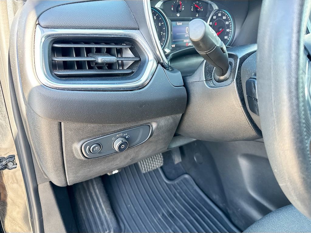 Used 2020 Chevrolet Equinox LT image 10