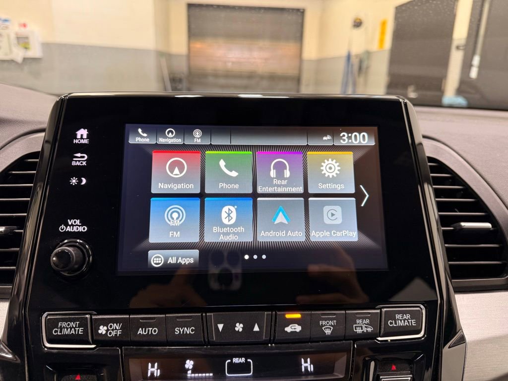 Used 2023 Honda Odyssey Touring image 16