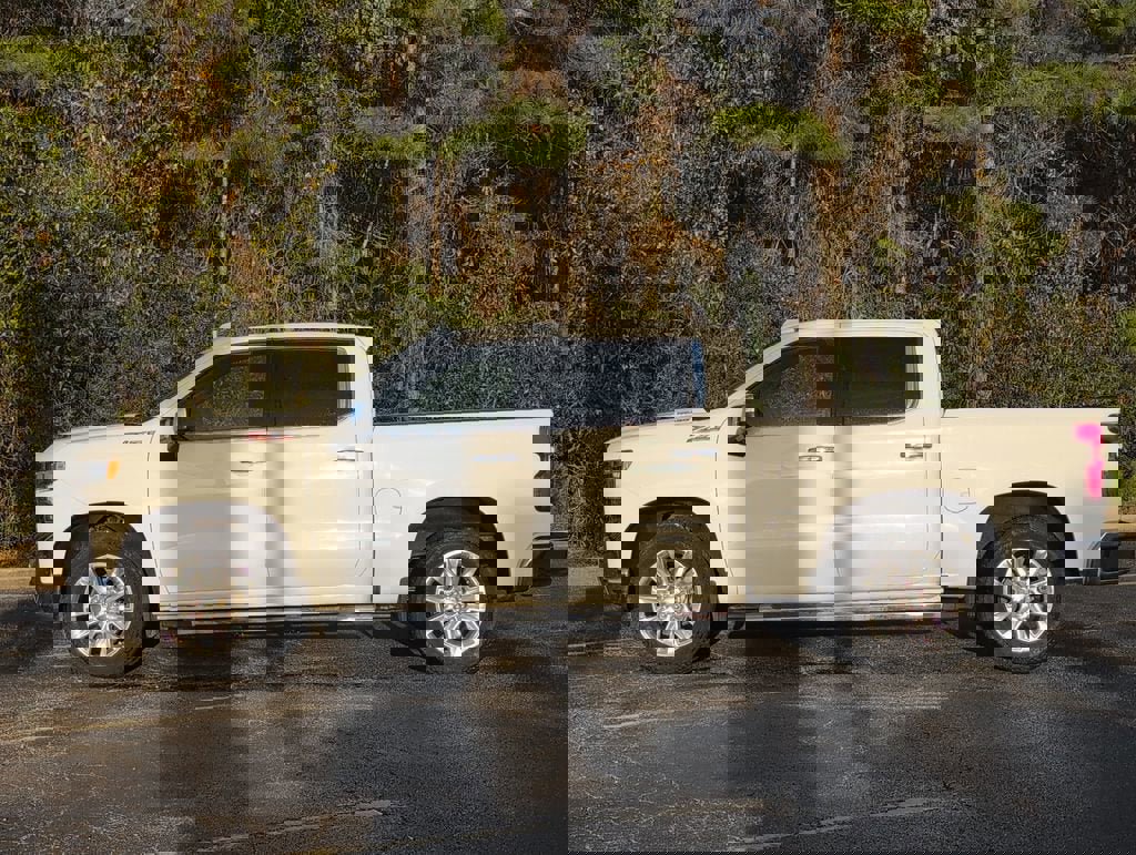 Certified 2022 Chevrolet Silverado 1500 LTZ w/ LTZ Premium Package image 7