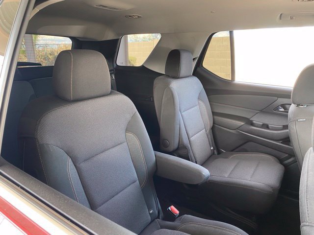 Used 2021 Chevrolet Traverse LT AWD/4WD image 6