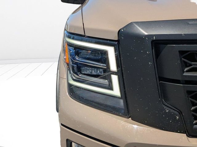 Used 2021 Nissan Titan PRO-4X AWD/4WD image 9