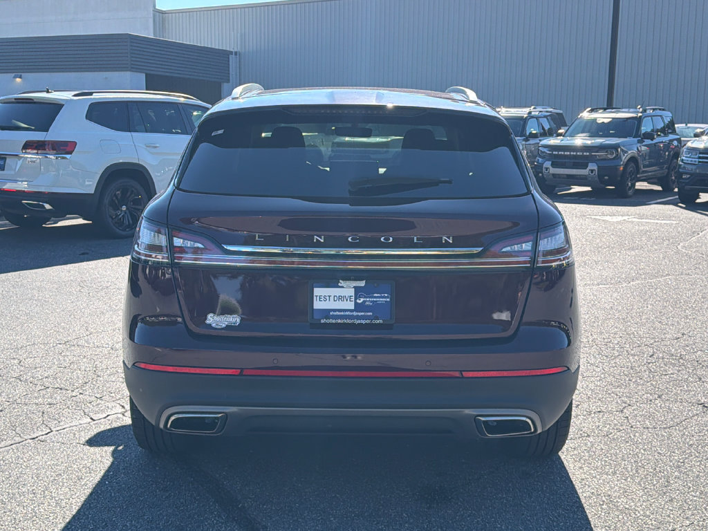 Used 2023 Lincoln Nautilus AWD w/ Premium Package image 6