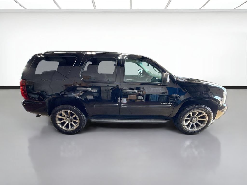Used 2014 Chevrolet Tahoe LS AWD/4WD image 4