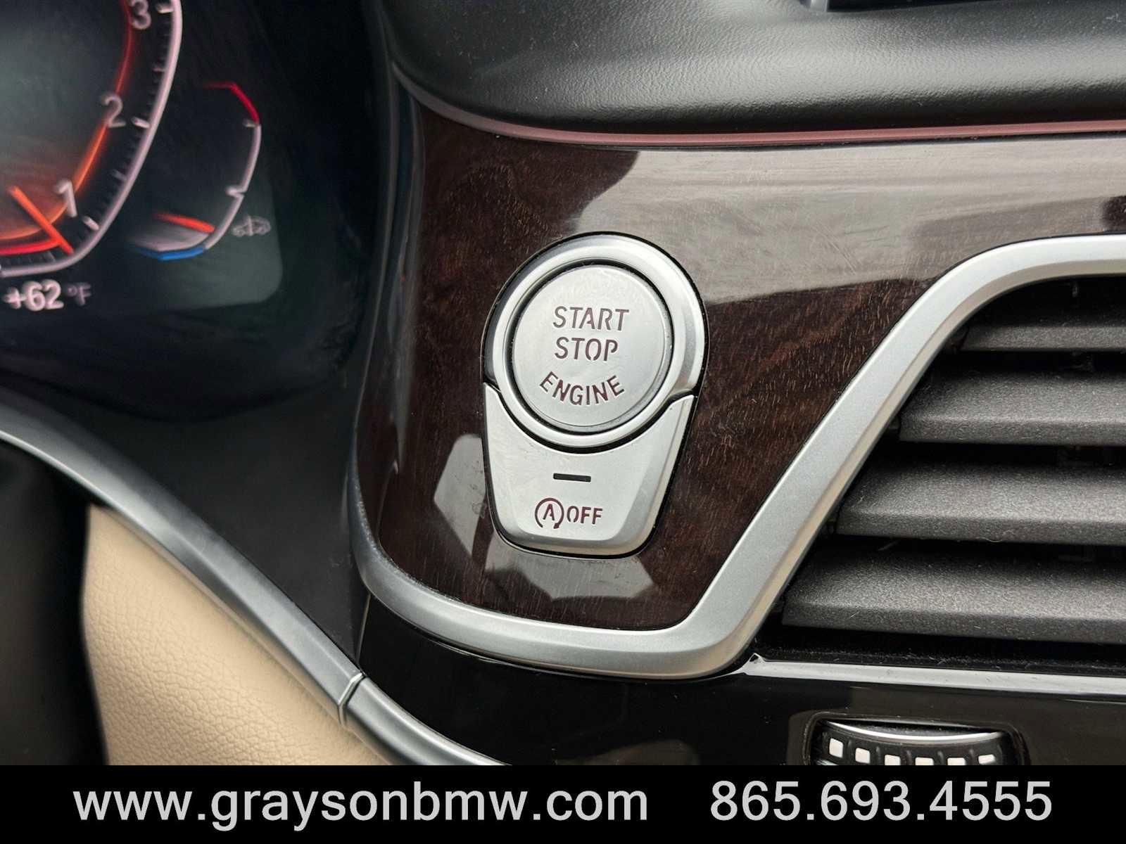 Used 2020 BMW 750i xDrive w/ Executive Package image 24