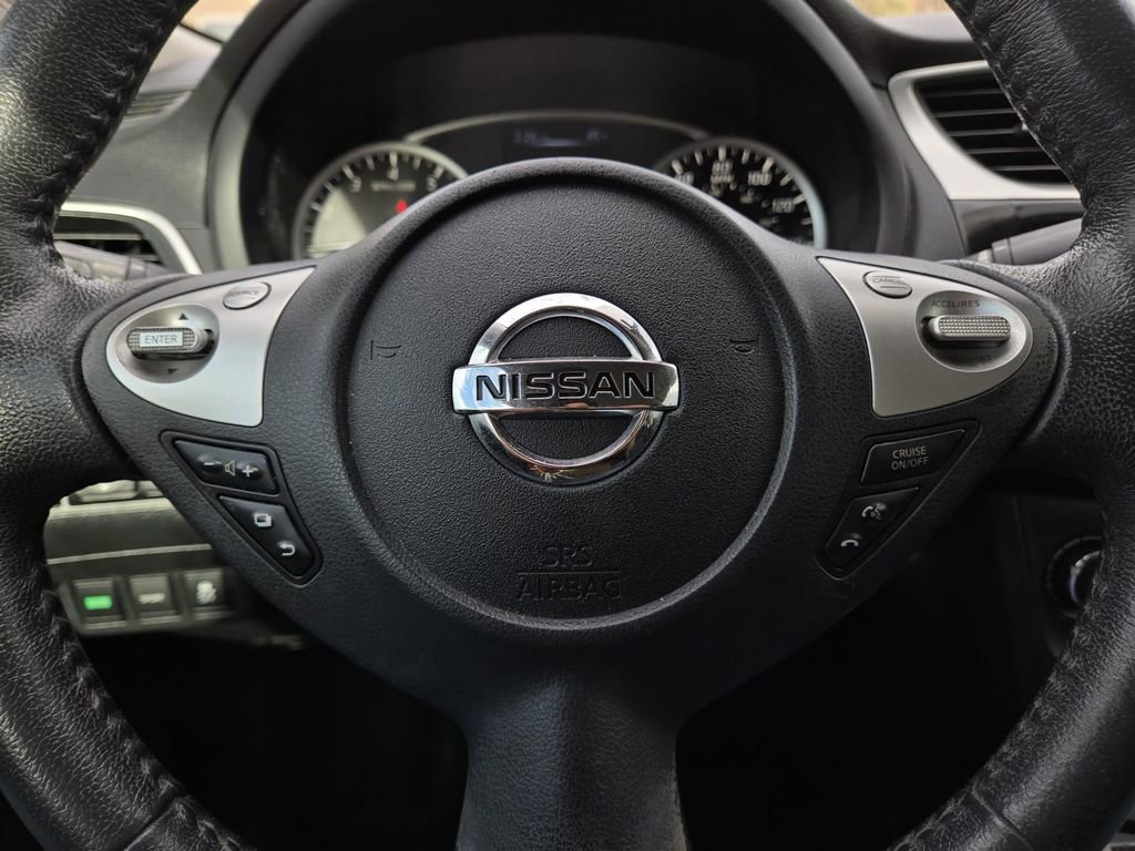 Used 2016 Nissan Sentra SV image 23