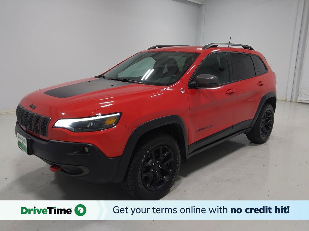 Used 2019 Jeep Cherokee Trailhawk w/ Cold Weather Group AWD/4WD image 1